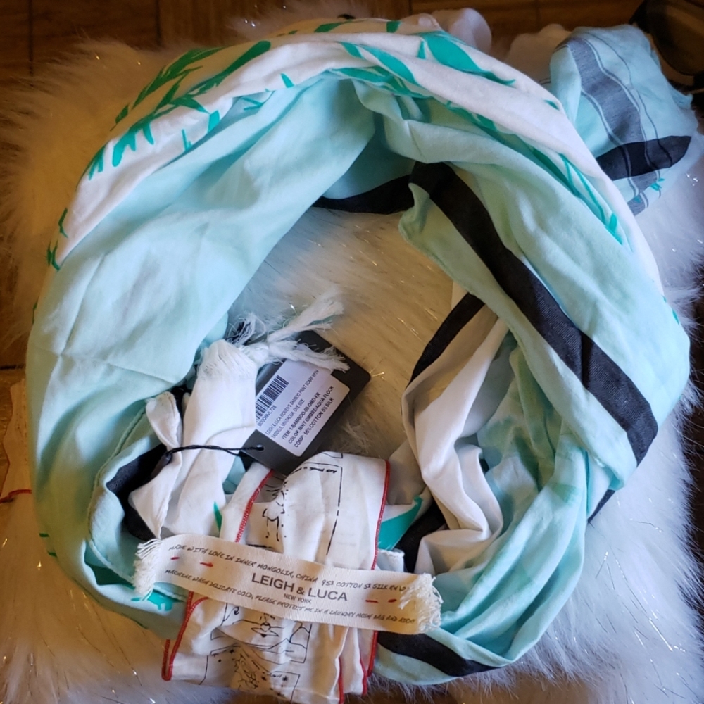 Leigh & Luca Anthropology Bamboo Scarf